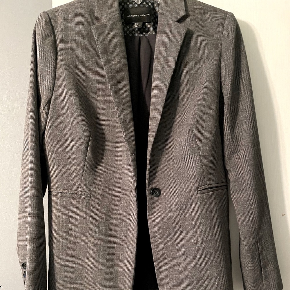 Adrienne Vittadini Blazer
